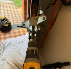 how to replace house door lock