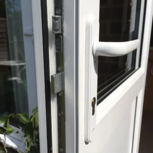 locksmith upvc door lock