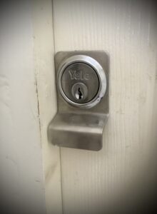 Lock-out in Salisbury