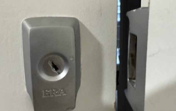 Locksmith in Laverstock – Fast Entry for a Stressful Lockout